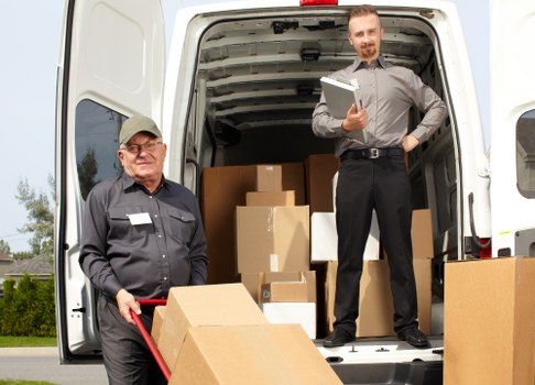 Customer booking a storage unit under UK terms and conditions