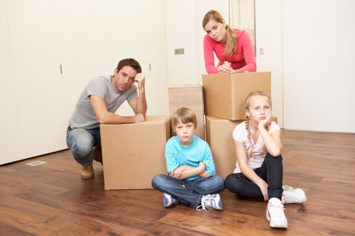 Aldwych man and van helping with residential relocation